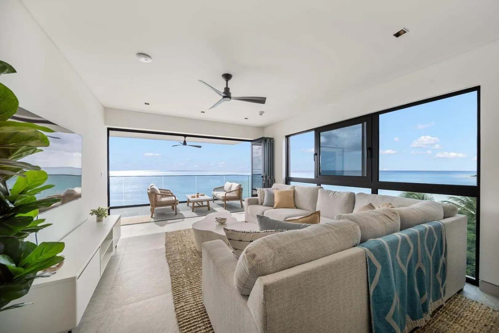 Allure 505 Apts بريدج تاون شقة