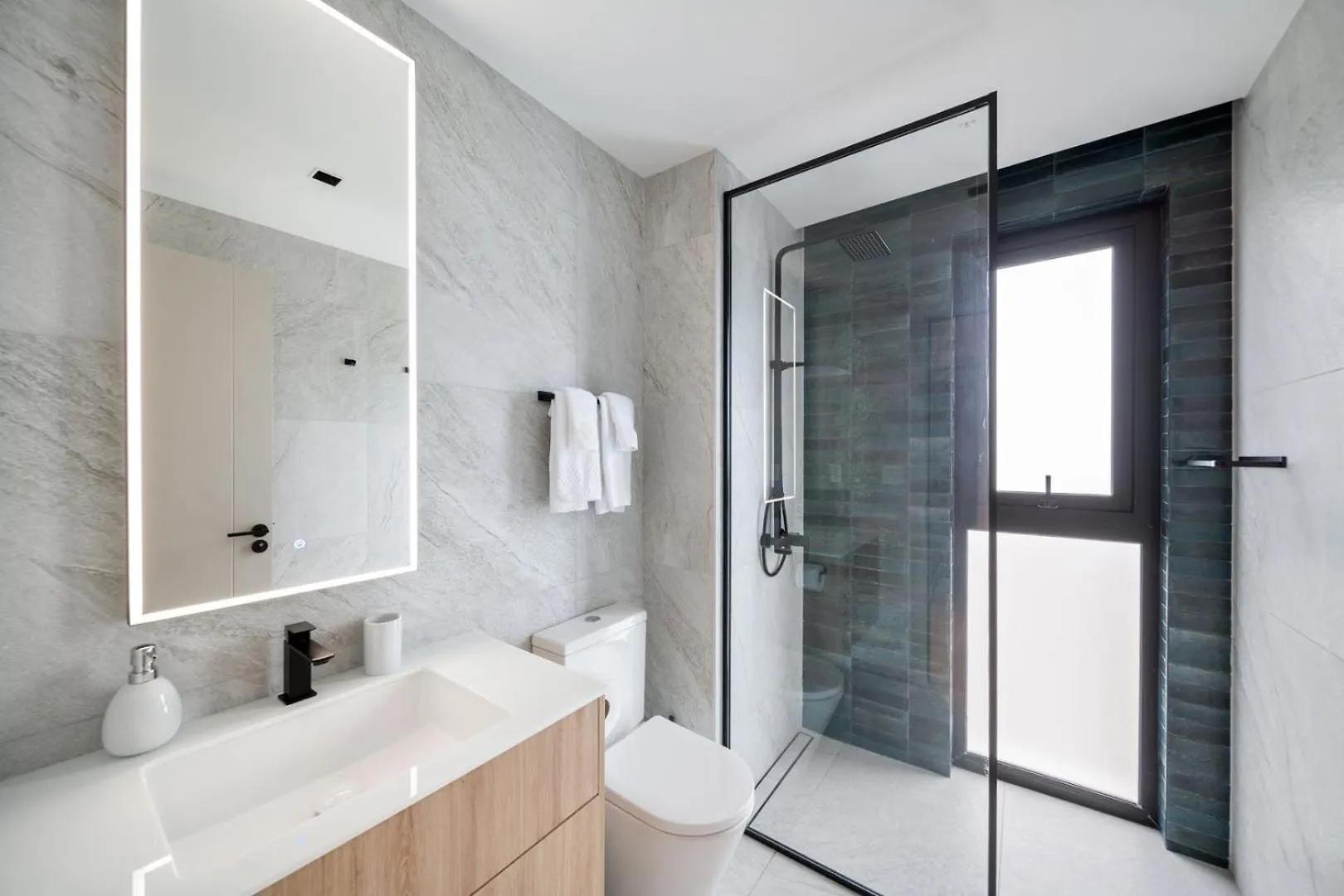 Allure 505 Apts 布里奇敦 0*,  巴巴多斯岛